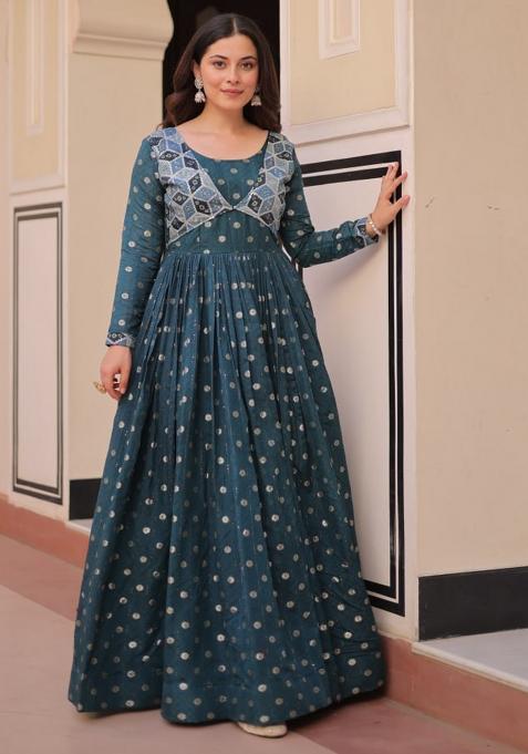 Rama Embroidered Staple Jequard Gwon Set