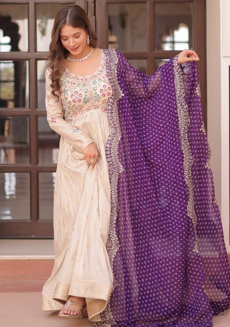 Wine Embroidered Cosmos Weaving Jequard Gwon Set - Indya