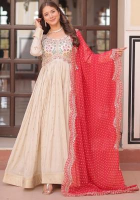 Orange Embroidered Cosmos Weaving Jequard Gwon Set