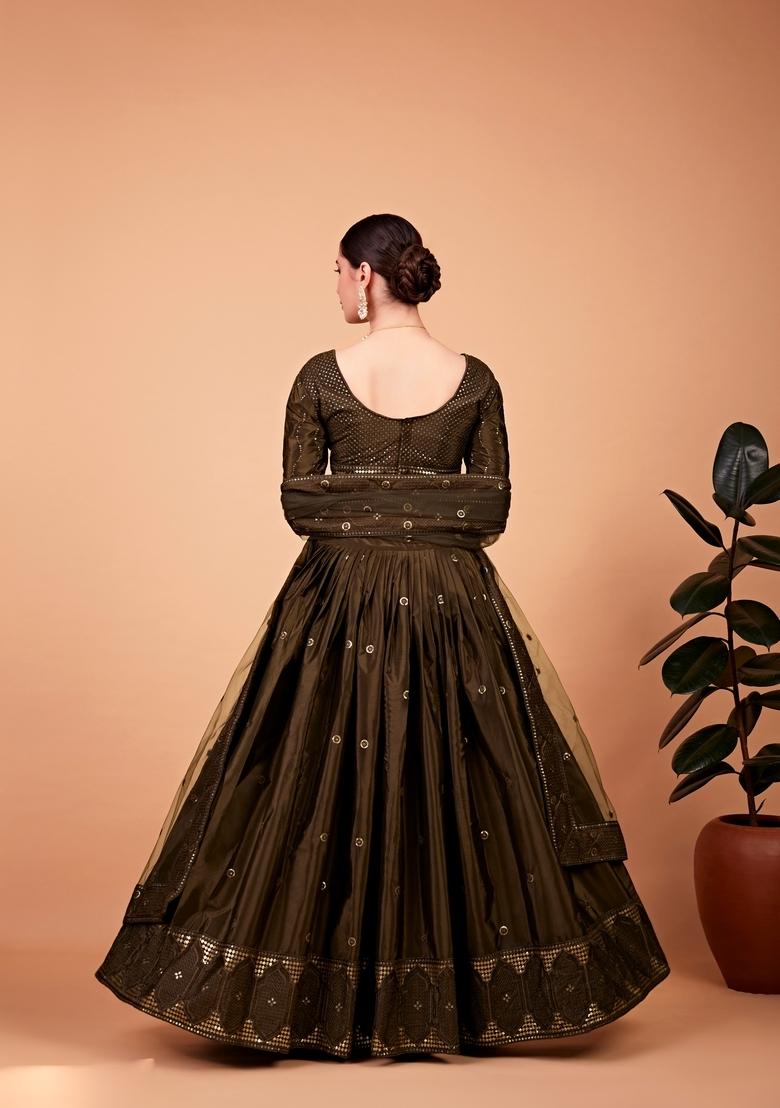 Mahendi Embroidery Work Silk Lehenga Set