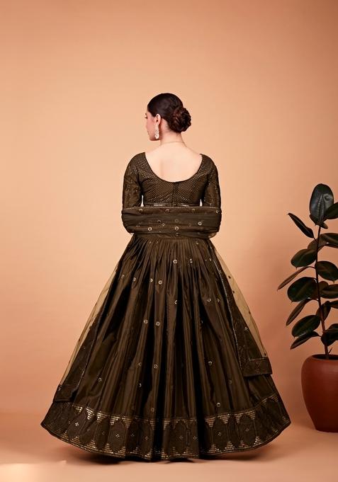 Mahendi Embroidery Work Silk Lehenga Set