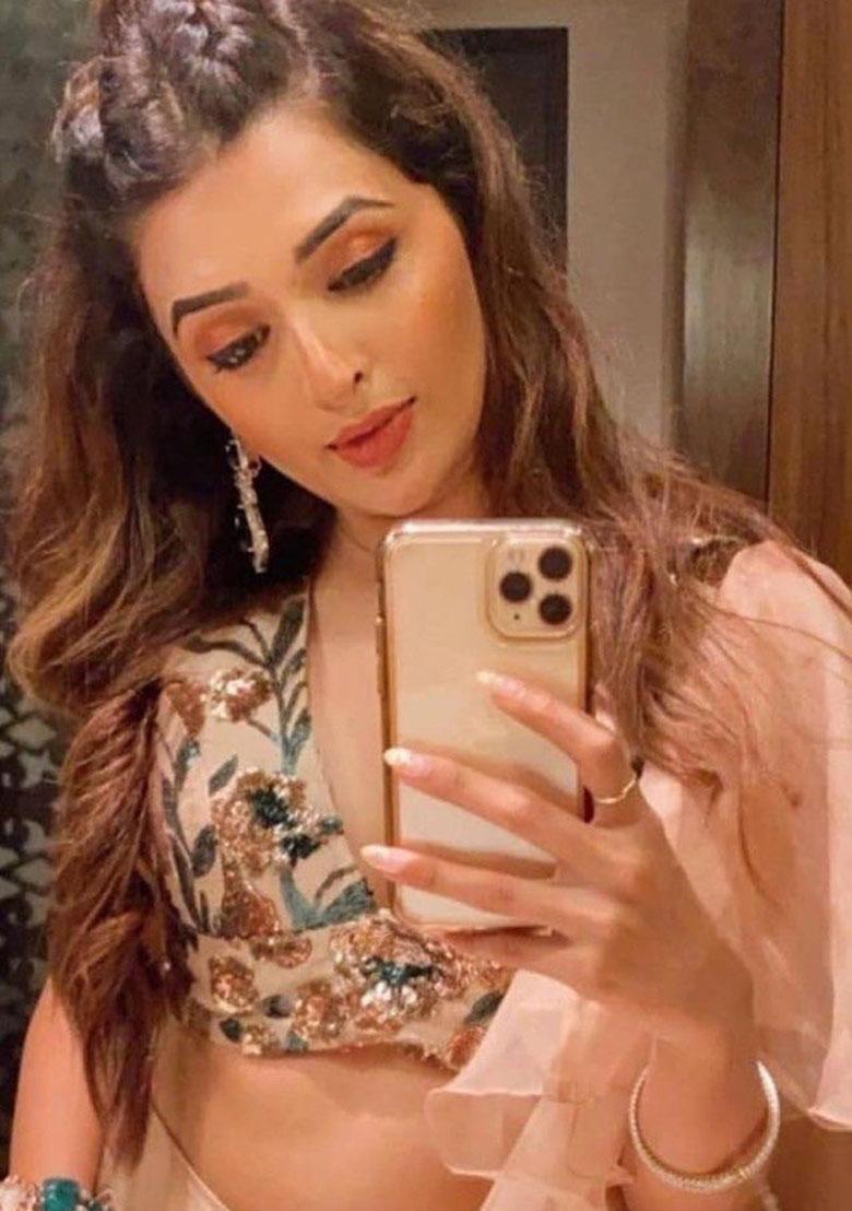 Cream Embroidered Silk Lehenga Set - Indya