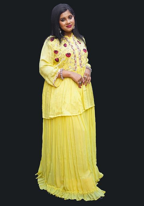 Yellow Embellished Silk Lahenga