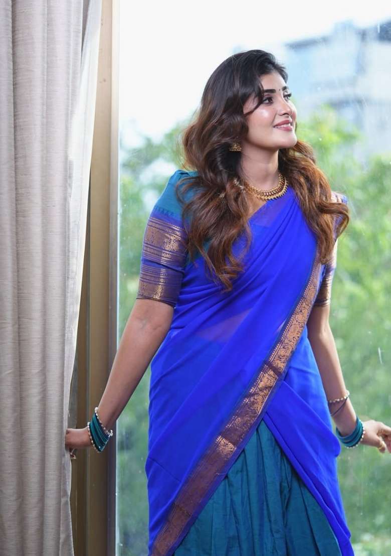 Sea Green Jequard Silk Blend Lehenga Set for Diwali | Wedding & Festive Wear - Indya