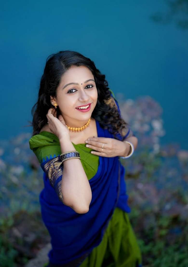Parrot Green Jequard Silk Blend Lehenga Set for Diwali and Festive Wear - Indya