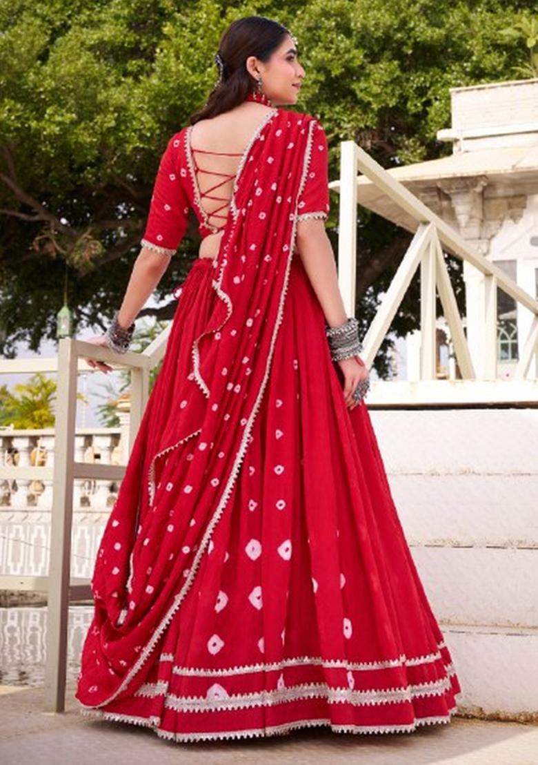 Red Lace Work Chanderi&nbsp; Lehenga Set - Indya