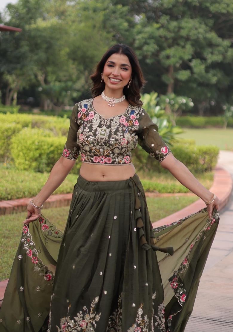 Green Embroidered Gold Crush Lehenga Set - Indya