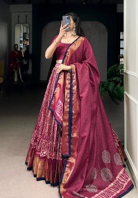 Gajari Zari Work Silk Blend Lehenga Set