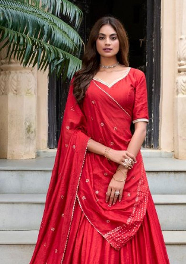 Red Zari Work Chanderi&nbsp; Lehenga Set - Indya