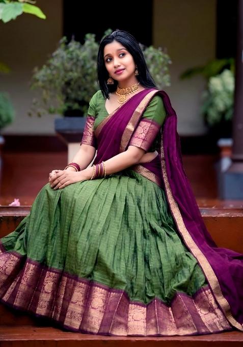 Mehendi Zari Work Dola Chex Lehenga Set
