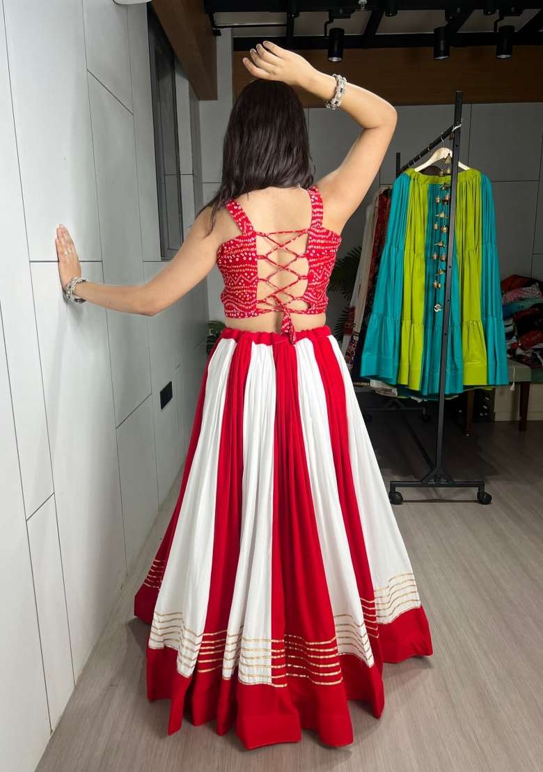 Red And White Gamthi Work Cotton Lehenga Set - Indya