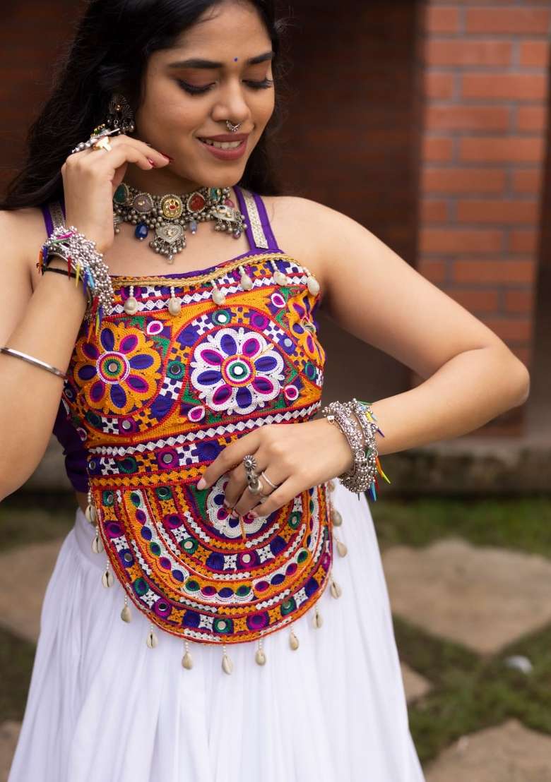 White Printed Cotton Chaniya Choli Set For Navratri And Garba - Indya