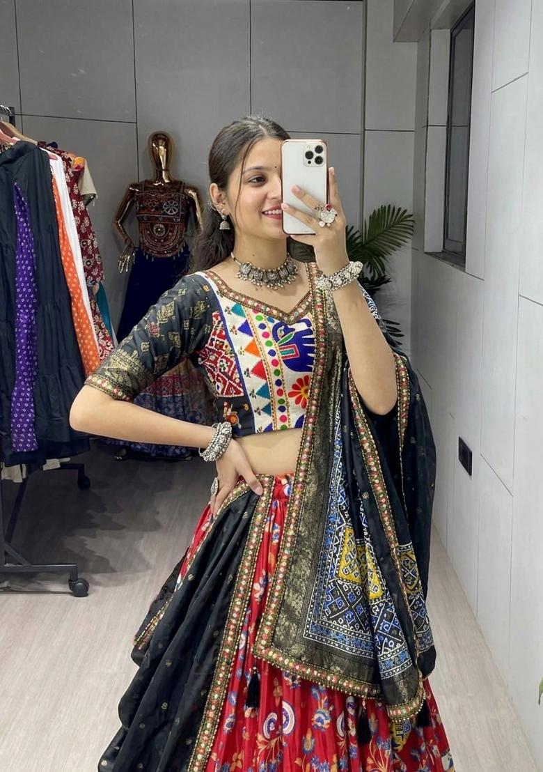 Red Kutchi Work Silk Lehenga Set - Indya