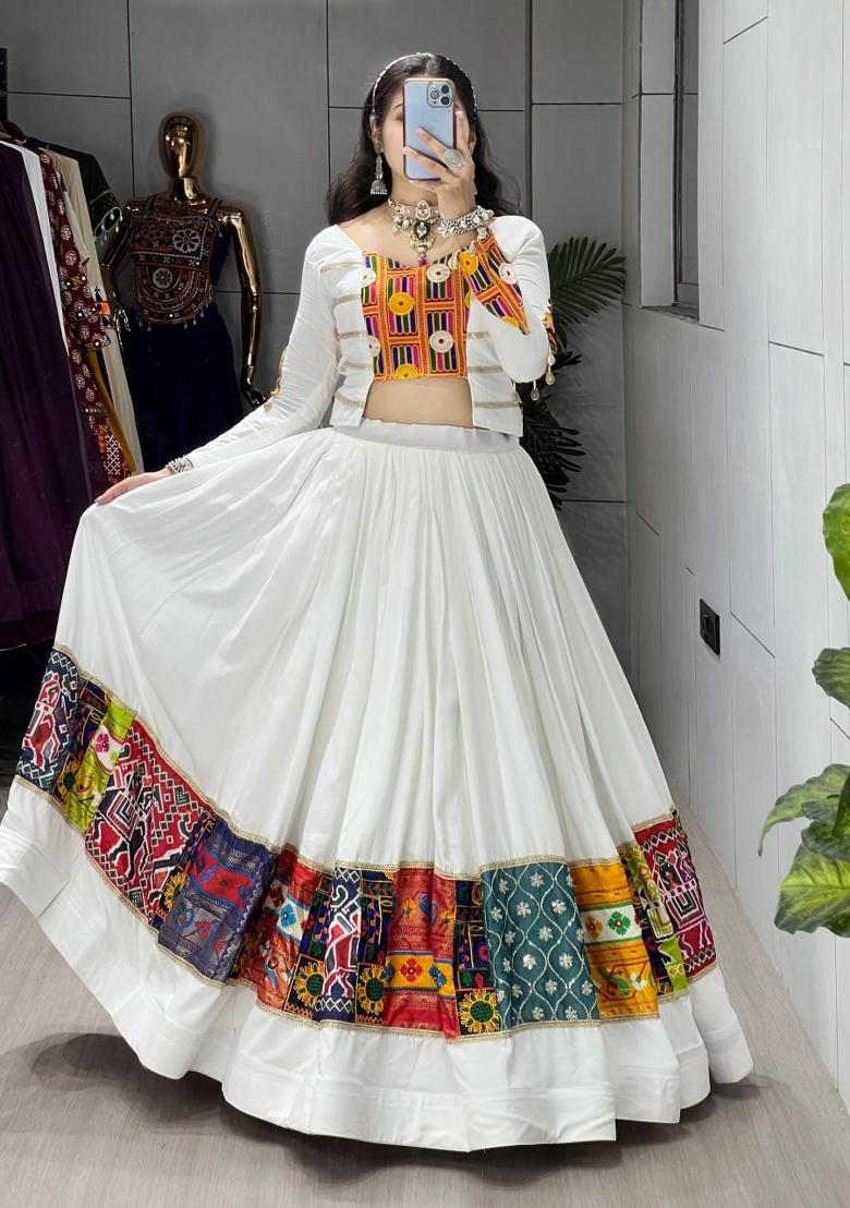 White Kutchi Work Cotton Lehenga Set - Indya