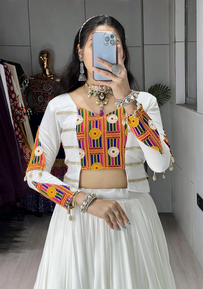 White Kutchi Work Cotton Lehenga Set - Indya