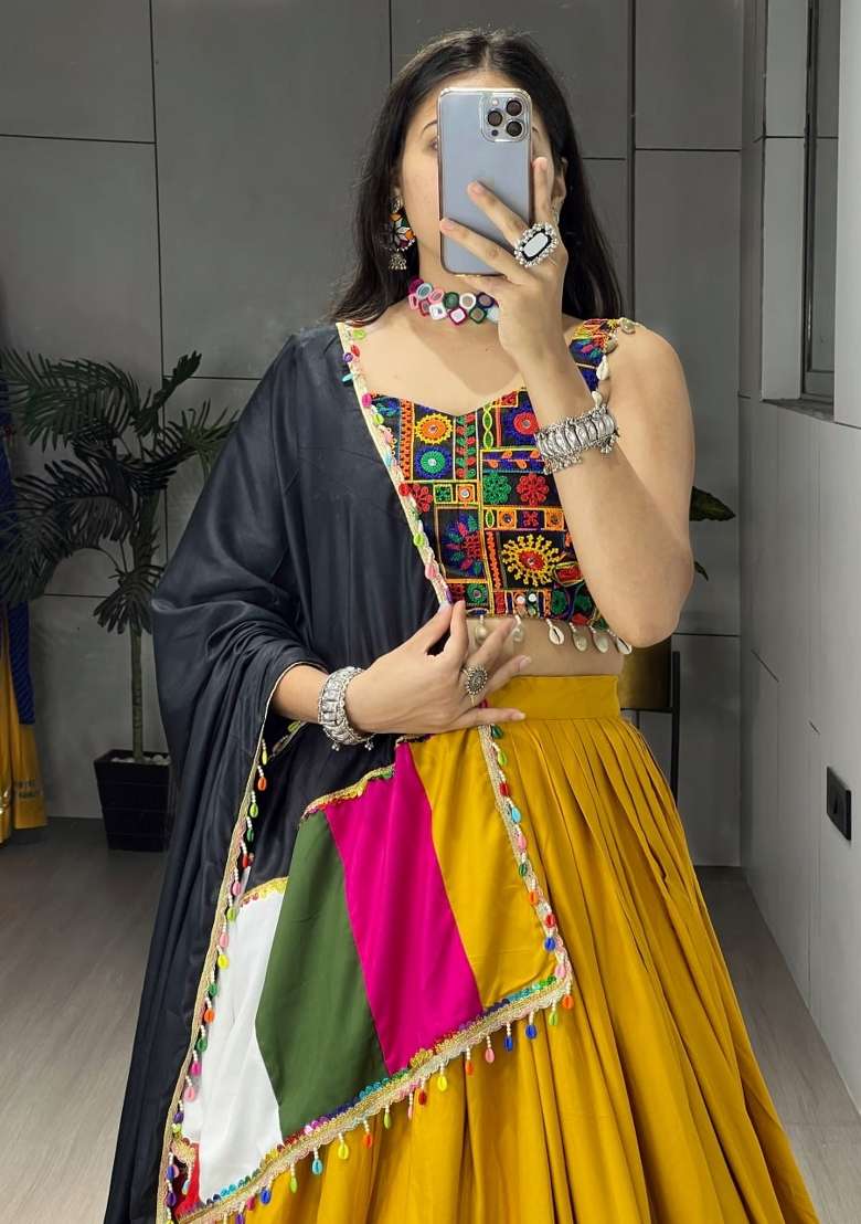 Mustard Gamthi Work Cotton Chaniya Choli Set For Navratri And Garba - Indya