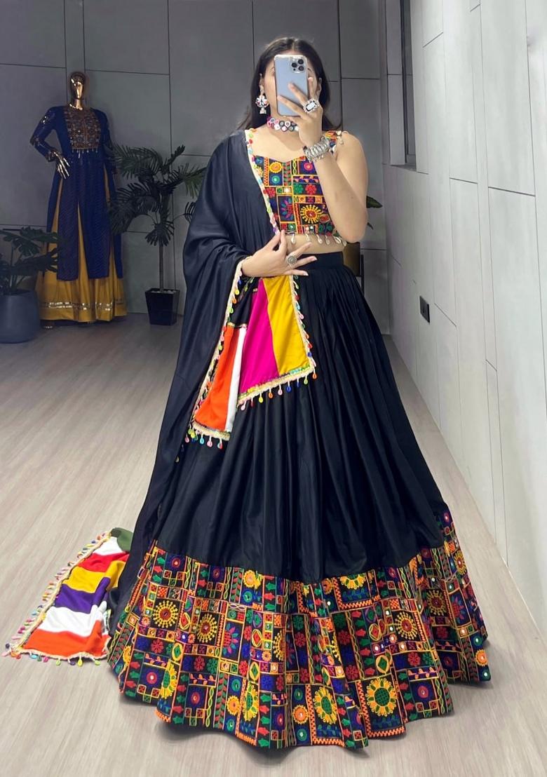Black Gamthi Work Cotton Lehenga Set - Indya
