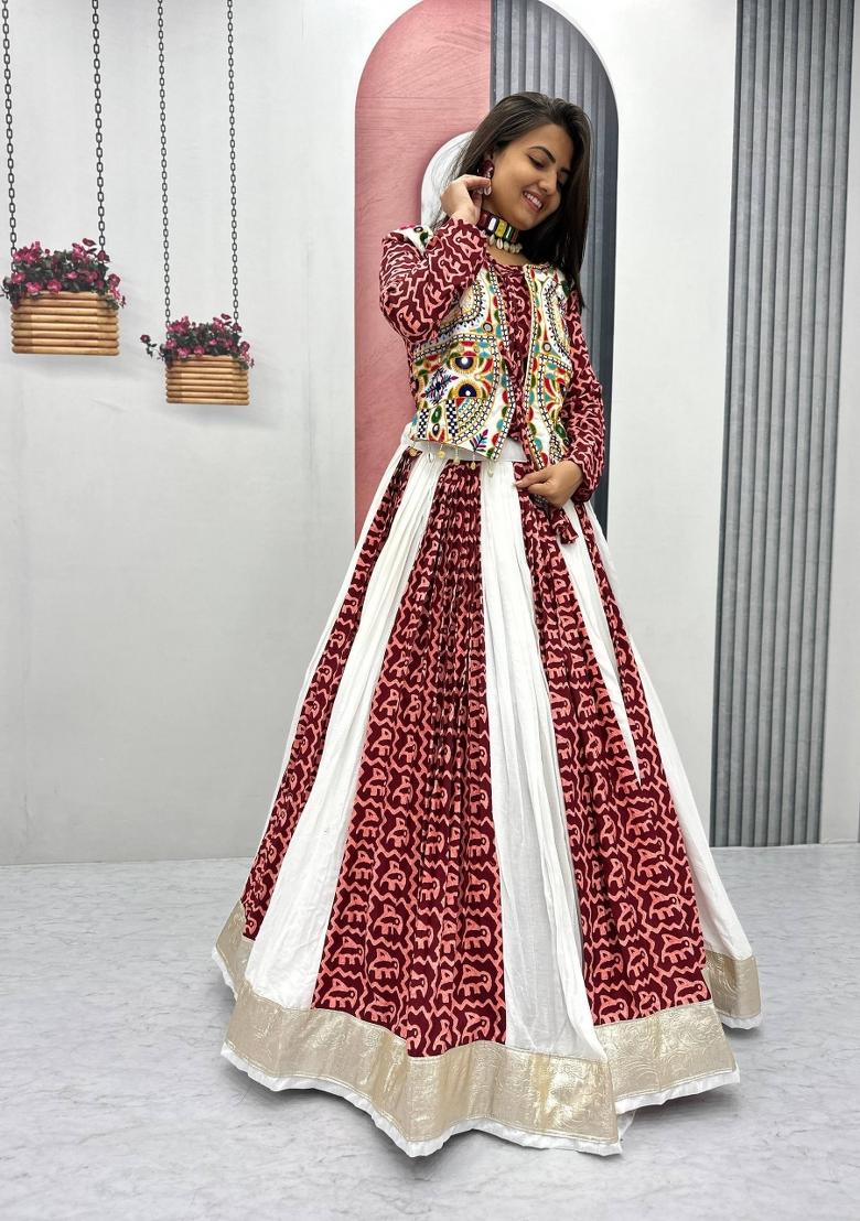 White Gamthi Work Cotton Lehenga Set - Indya