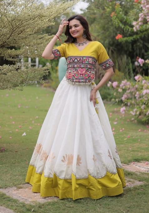 White Embroidered Roman Chaniya Choli Set For Navratri And Garba