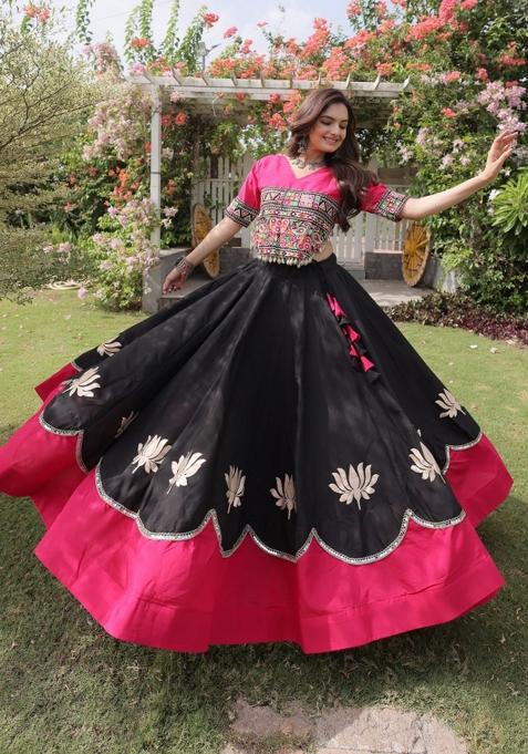 Black Embroidered Roman Chaniya Choli Set For Navratri And Garba