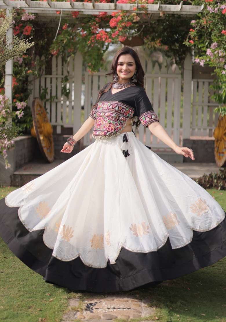 White Embroidered Roman Chaniya Choli Set For Navratri And Garba - Indya