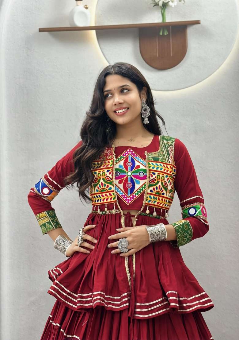 Maroon Gamthi Work Cotton Chaniya Choli Set For Navratri And Garba - Indya