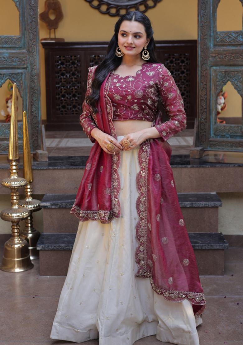 Off White Zari Work Silk Blend Lehenga Set - Indya