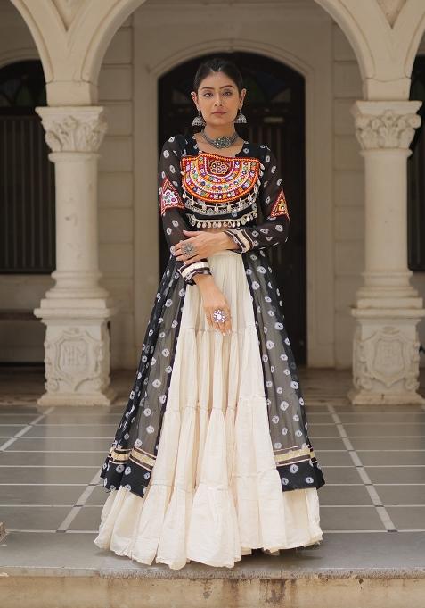 White Kutch Work Cotton Chaniya Choli Set For Navratri And Garba
