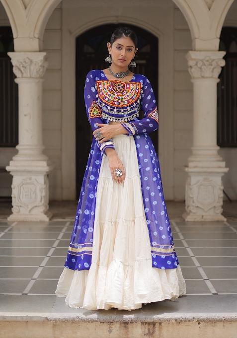 White Kutch Work Cotton Chaniya Choli Set For Navratri And Garba