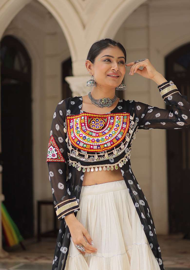 White Kutch Work Cotton Chaniya Choli Set For Navratri And Garba - Indya