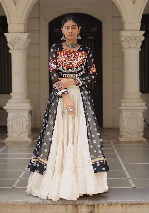 White Kutch Work Cotton Chaniya Choli Set For Navratri And Garba