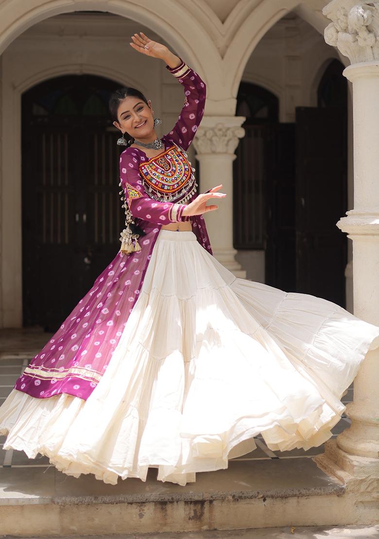 White Kutch Work Cotton Lehenga Set - Indya