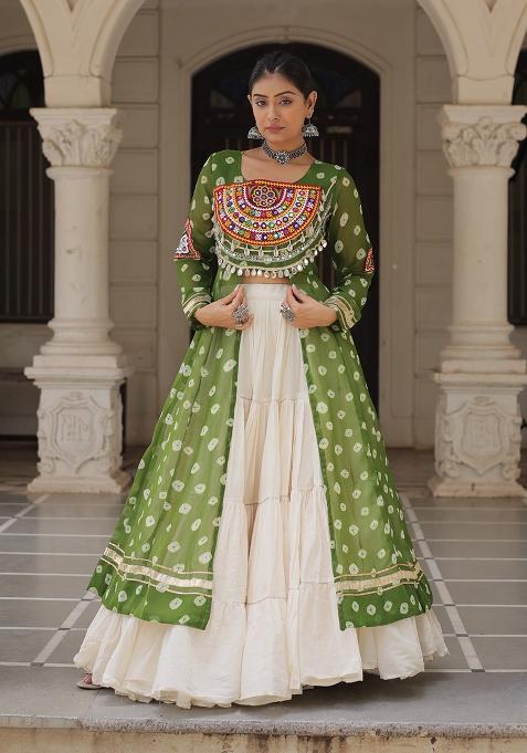 White Kutch Work Cotton Chaniya Choli Set For Navratri And Garba