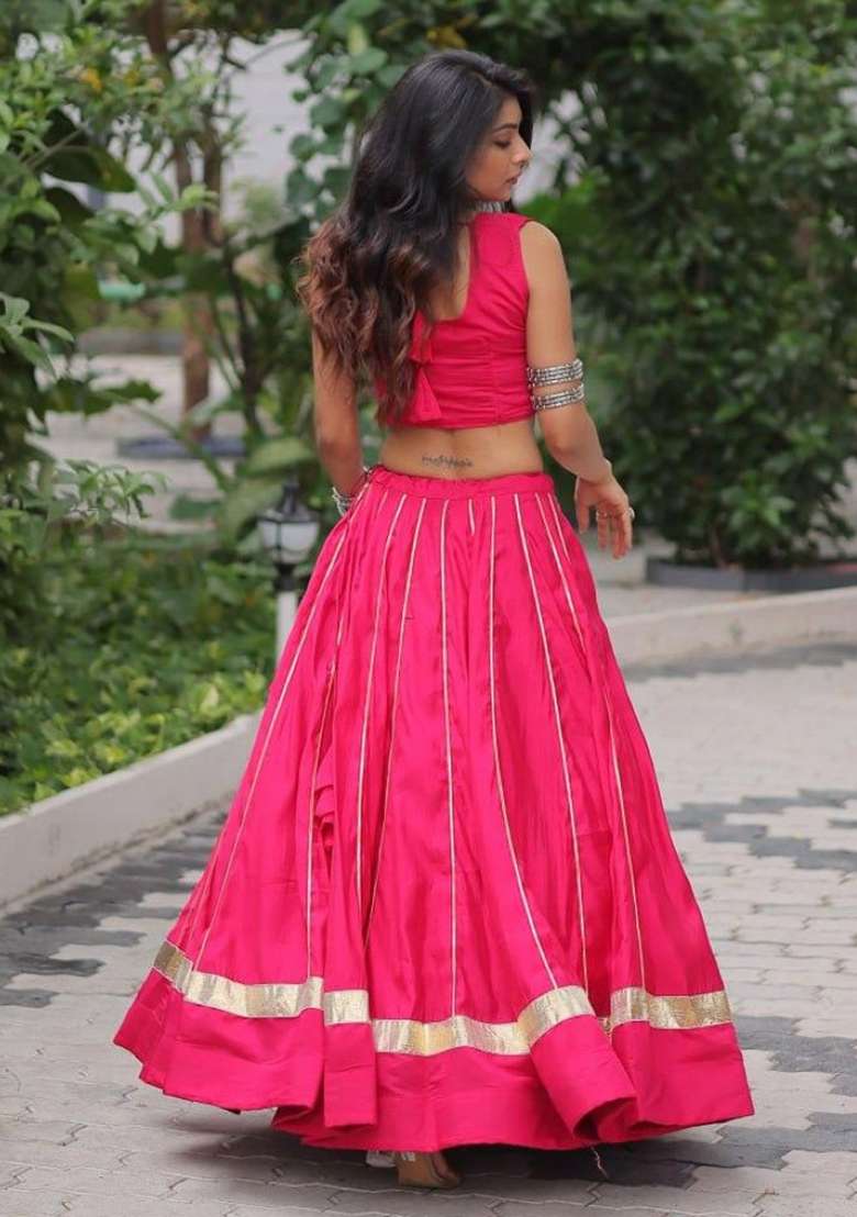 Red Mirror Work Cotton Chaniya Choli Set For Navratri And Garba - Indya