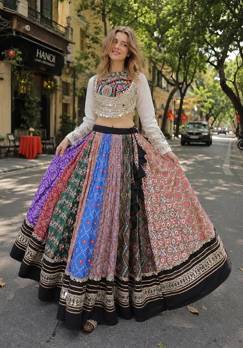 Multicolor Embroidery Cotton Chaniya Choli Set For Navratri And Garba