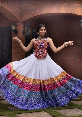 White Kutch Work Rayon Chaniya Choli Set For Navratri And Garba