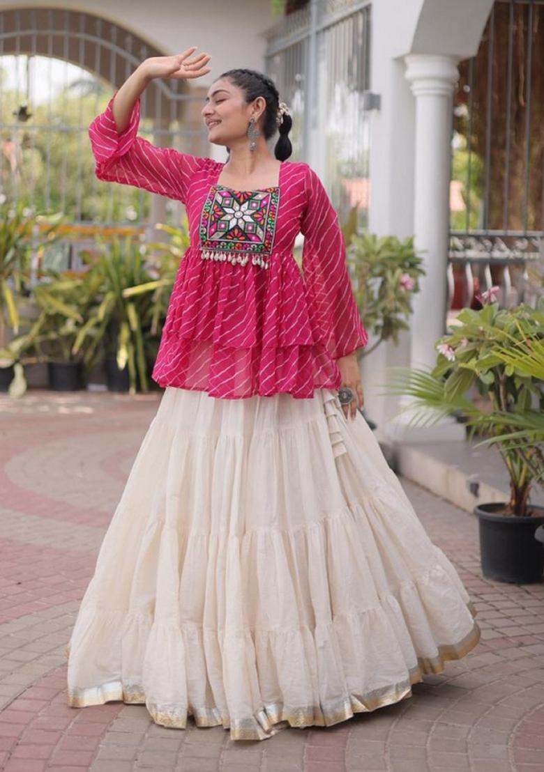 White Lehariya Cotton Chaniya Choli Set For Navratri And Garba - Indya