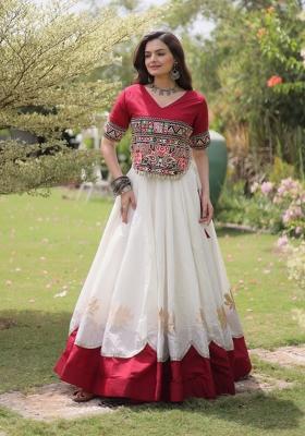 White Mirror Work Silk Chaniya Choli Set For Navratri And Garba