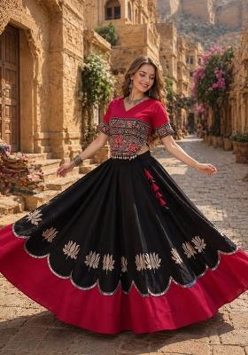Black Mirror Work Silk Chaniya Choli Set For Navratri And Garba