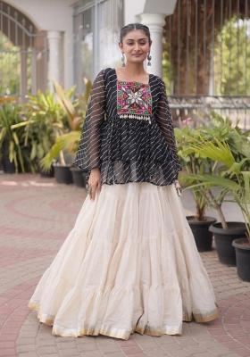 White Lehariya Cotton Navratri Lehenga Choli