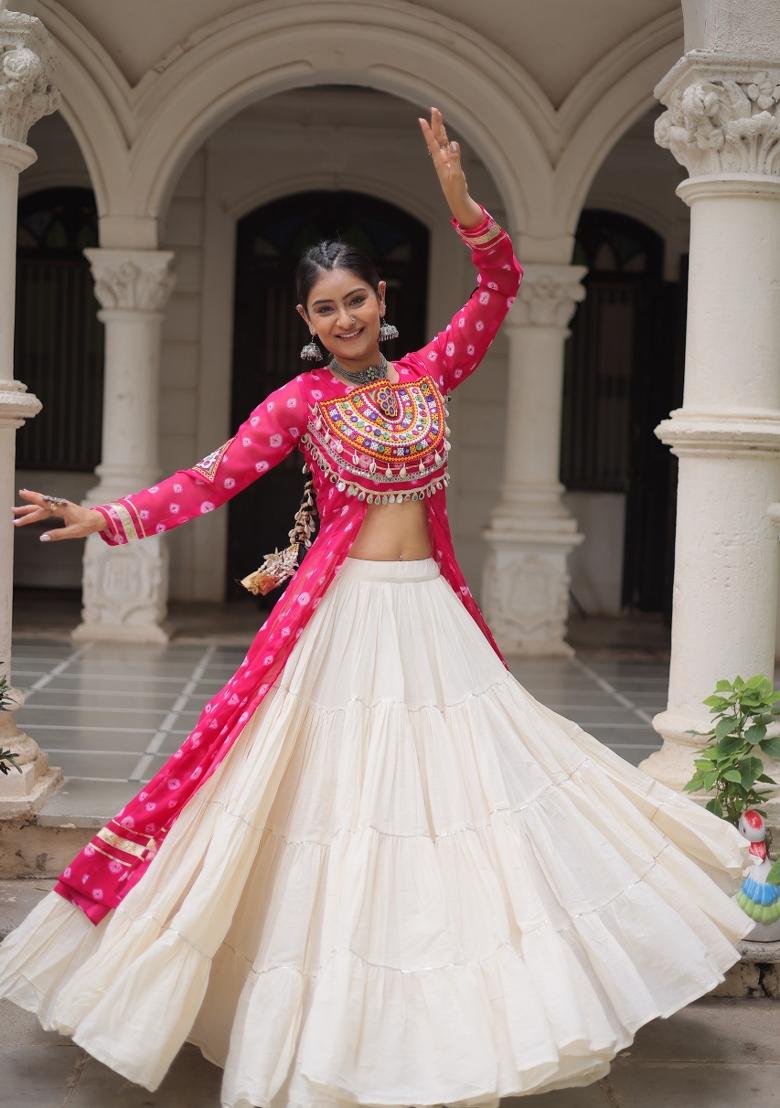 Pink And Off White Kutchi Work Cotton Chaniya Choli Set For Navratri And Garba - Indya