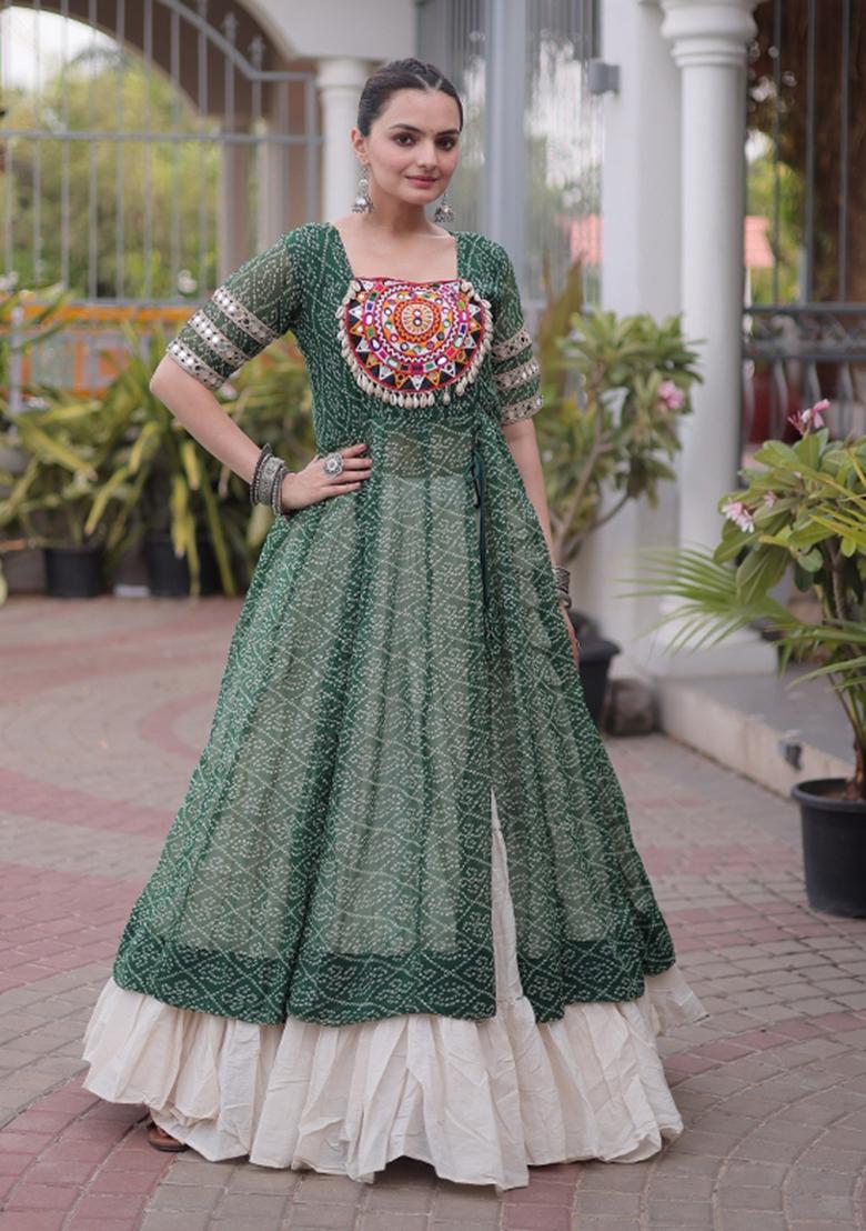 Green Patch Cotton Chaniya Choli Set For Navratri And Garba - Indya