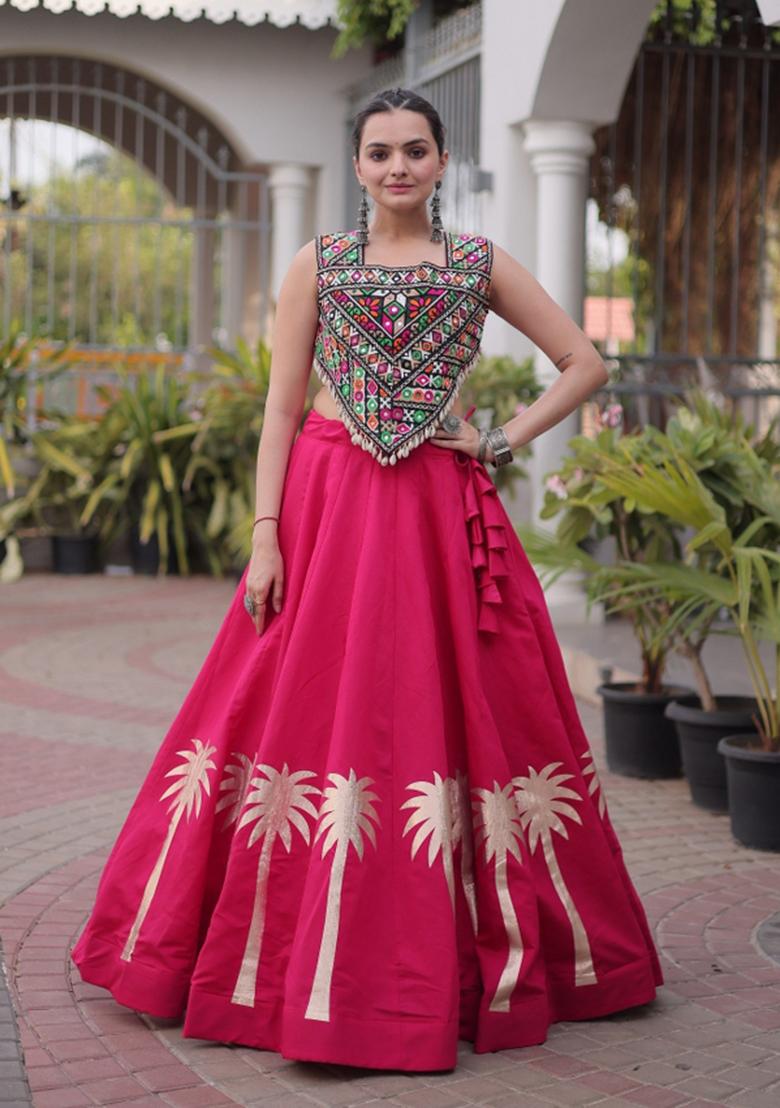Pink Embroidered Roman Chaniya Choli Set For Navratri And Garba - Indya