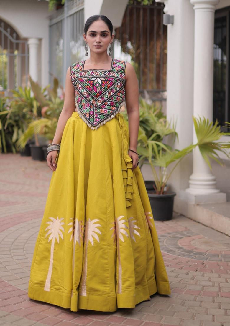 Olive Green Embroidered Roman Chaniya Choli Set For Navratri And Garba - Indya