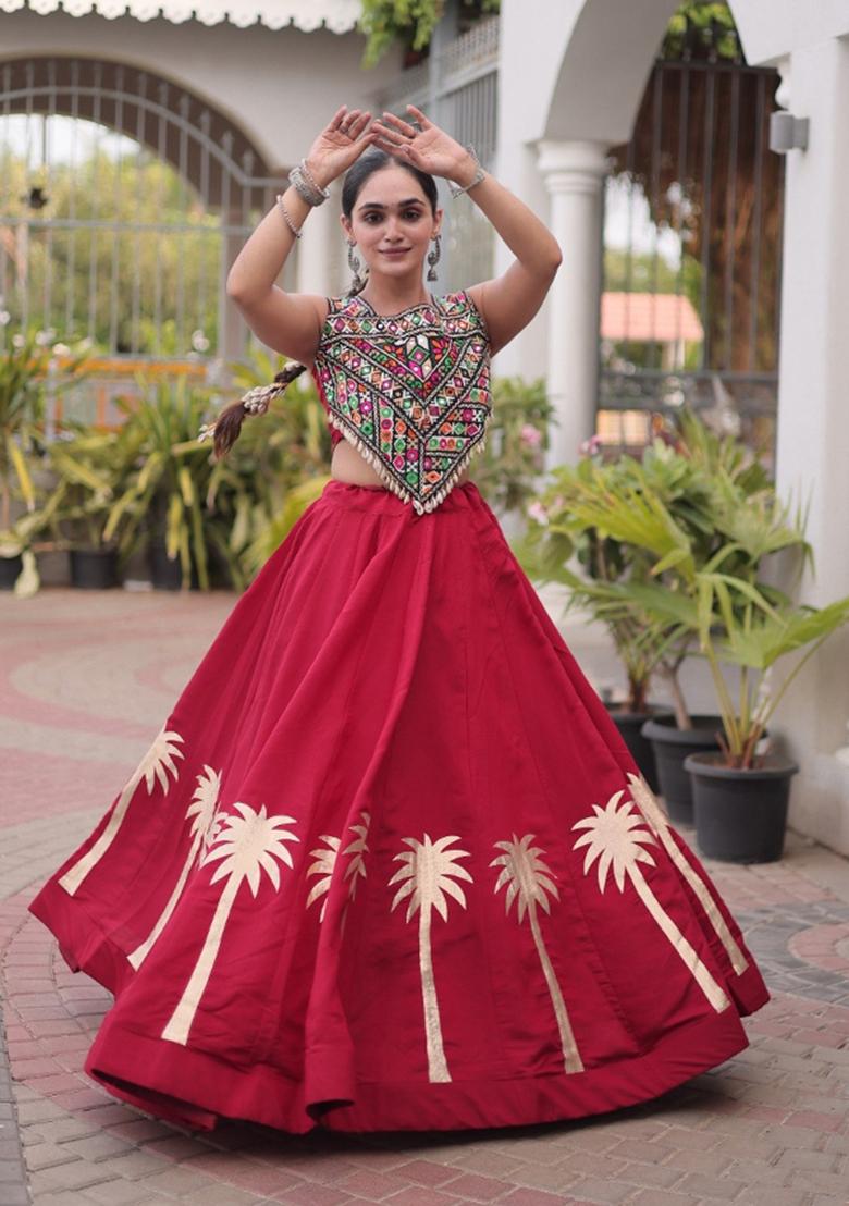 Maroon Embroidered Roman Chaniya Choli Set For Navratri And Garba - Indya