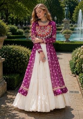 White Kutchi Work Cotton Lehenga Set