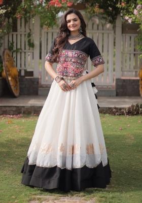 White Mirror Work Silk Chaniya Choli Set For Navratri And Garba