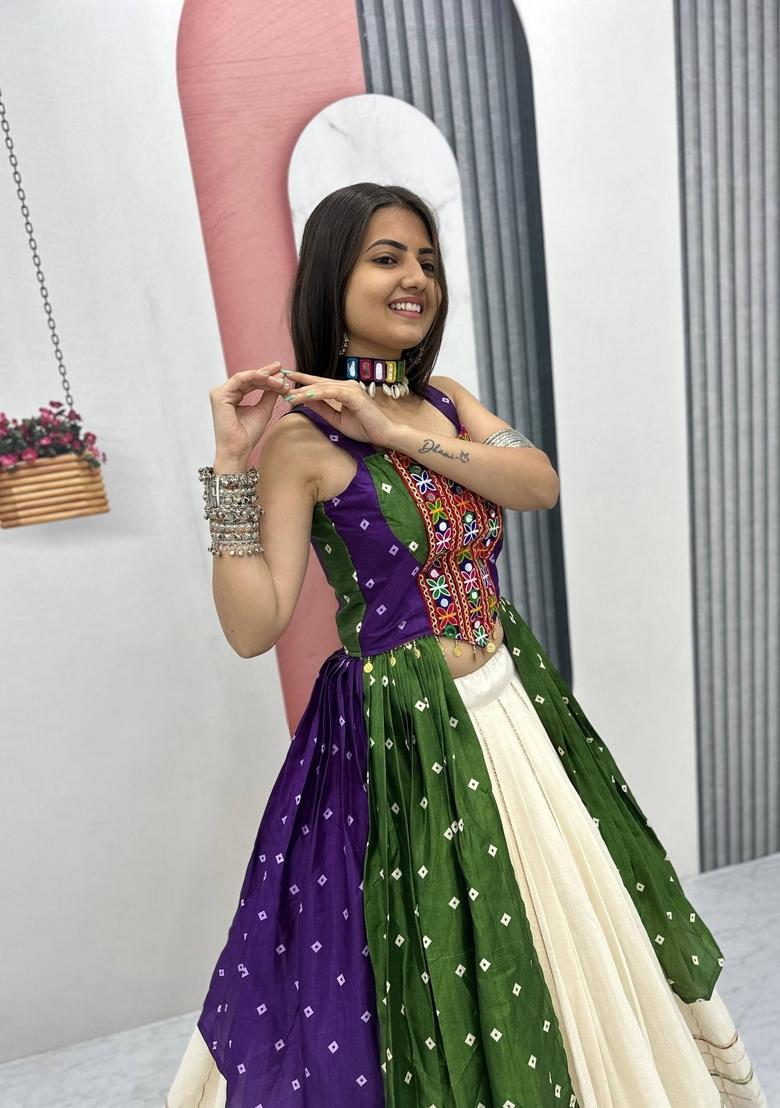 Green Embroidered Bandhej Lehenga Set - Indya