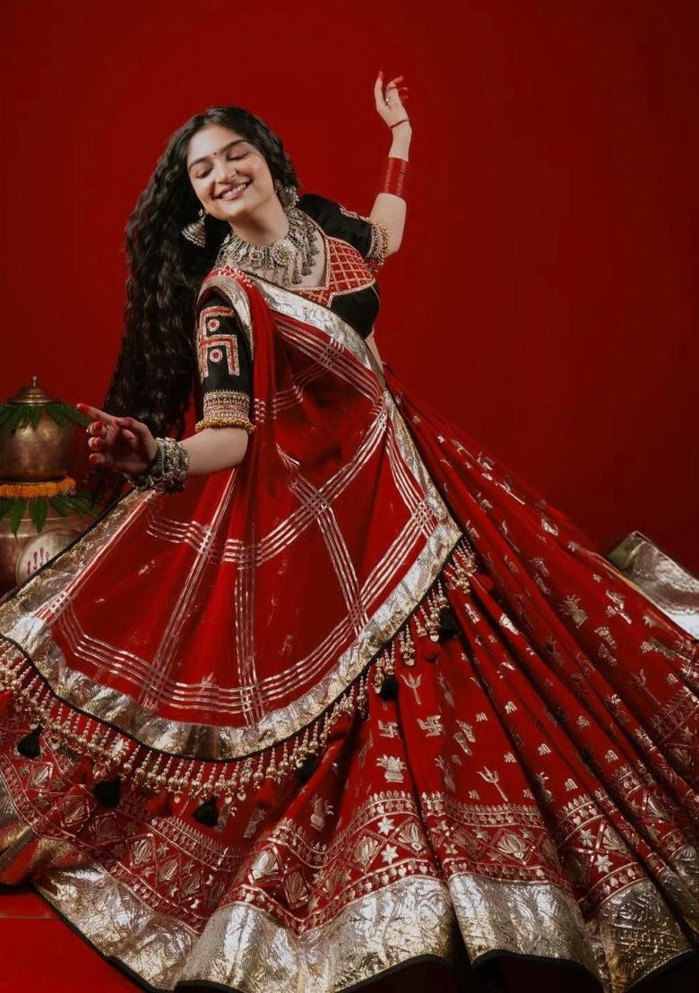 Red Mirror Work Crepe Lehenga Set - Indya