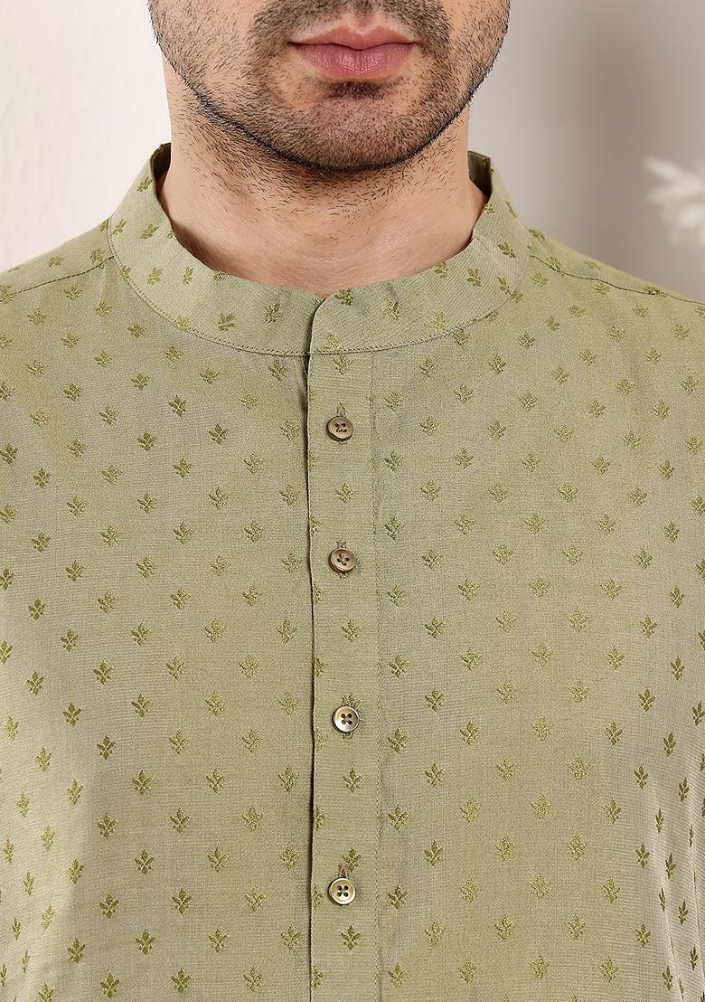 Green Textured Viscose Silk Kurta Set For Men - Indya